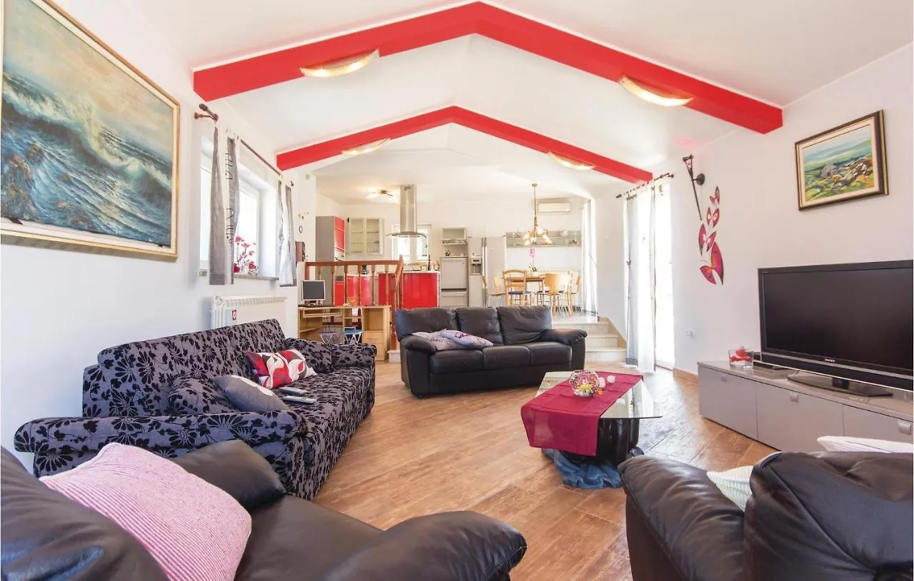 Holiday home Gorgeous Home In Pula With Wifi